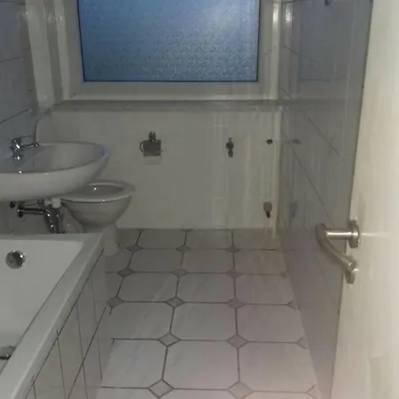 Aparthotel Accomondation Dreizimmerwohnung *